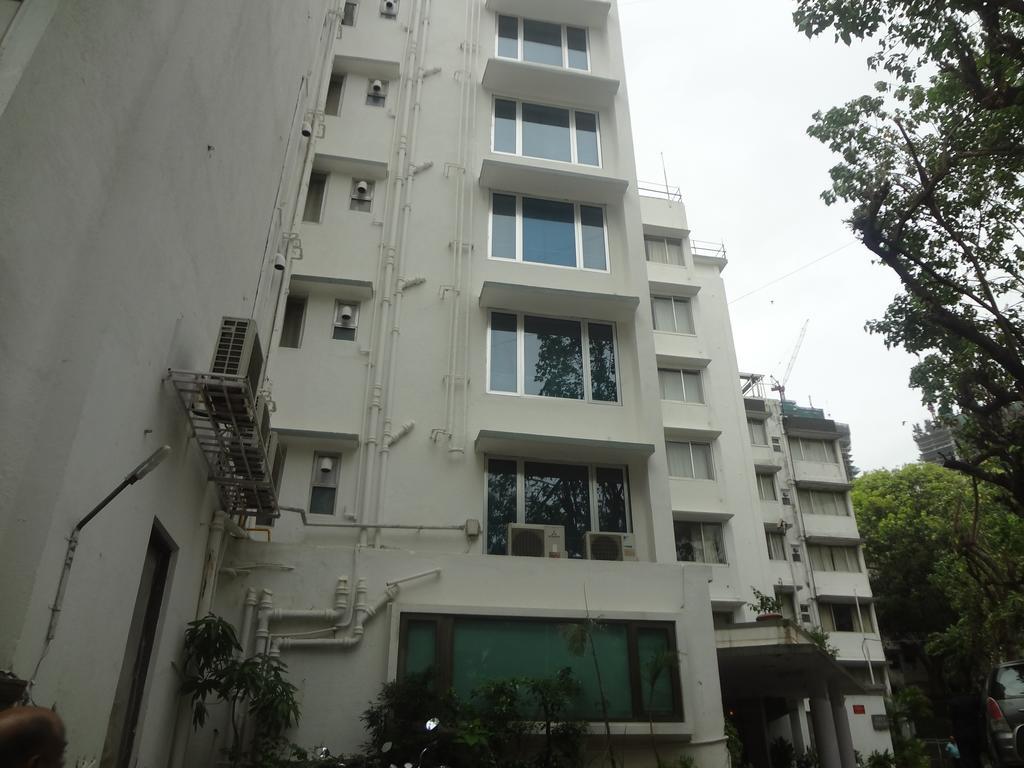 Hiltop Hotel Bombay Exterior foto